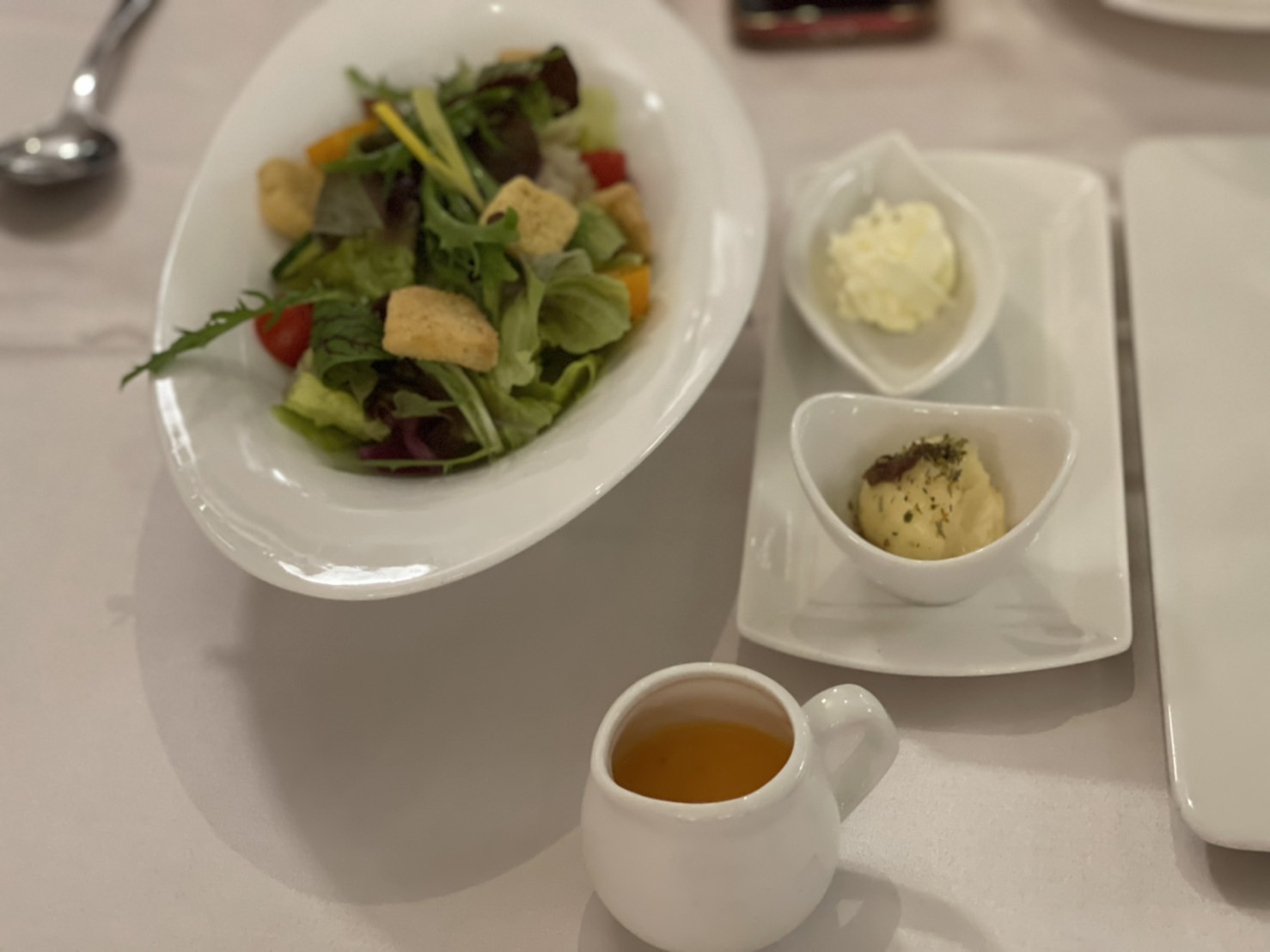 高盧法式專廚餐廳